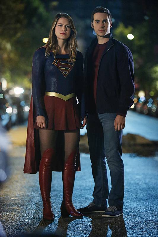 Supergirl -- "Changing" -- Image SPG206b_0188 -- Pictured (L-R): Melissa Benoist as Kara/Supergirl and Chris Wood as Mike/Mon-El -- Photo: Bettina Strauss /The CW -- ÃÂ© 2016 The CW Network, LLC. All Rights Reserved