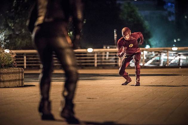 The Flash -- "Paradox" -- Image: FLA302a_0333b2.jpg -- Pictured: Grant Gustin as The Flash -- Photo: Dean Buscher/The CW -- ÃÂ© 2016 The CW Network, LLC. All rights reserved.